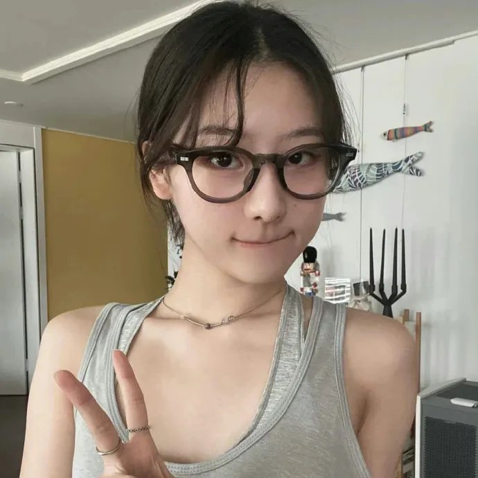 淡蓝琥珀
